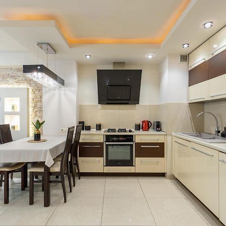 Golden Apartments Warsaw - Top Location - Grzybowska 5 Kültér fotó